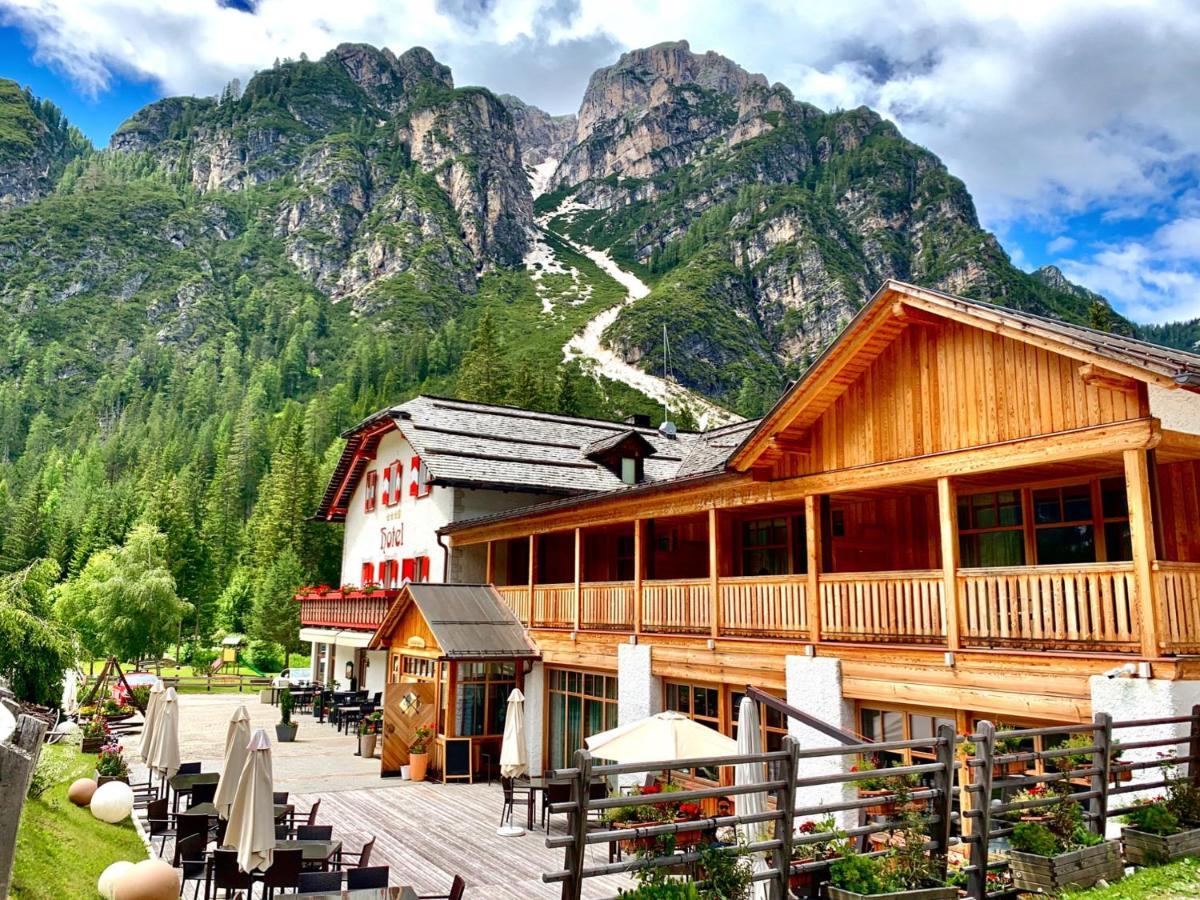 Alpin Natur Hotel Brueckele ブラーイエス エクステリア 写真